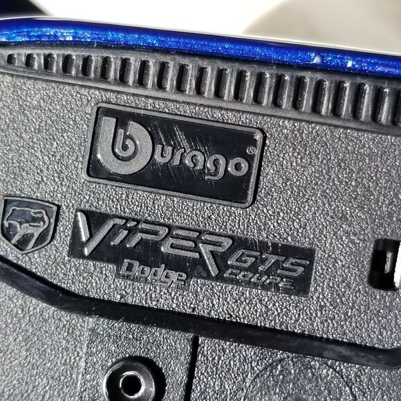 Burago Dodge Viper GTS Coupe Blue Diecast 1:24 Sports Exotic Car Classic Italy - Picture 6 of 9